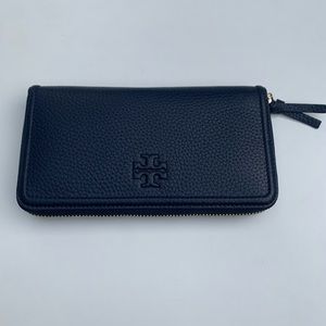 SOLD!!! TORY BURCH | THEA MULTI GUSSET | WALLET